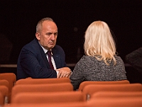 Gala Przyjaciele Schroniska na Paluchu  Warszawa, 18 stycznia 2018 r. Okęcka Sala Widowiskowa. Gala "Przyjaciele Schroniska na Paluchu". : schronisko na paluchu, przyjaciele schroniska na paluchu, okęcka sala widowiskowa, maciej orłoś, henryk strzelczyk, kasia moś, tvp 3 warszawa, carrefour, kocie sprawy, dog & sport, cztery łapy
