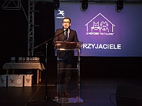 Gala Przyjaciele Schroniska na Paluchu  Warszawa, 18 stycznia 2018 r. Okęcka Sala Widowiskowa. Gala "Przyjaciele Schroniska na Paluchu". : schronisko na paluchu, przyjaciele schroniska na paluchu, okęcka sala widowiskowa, maciej orłoś, henryk strzelczyk, kasia moś, tvp 3 warszawa, carrefour, kocie sprawy, dog & sport, cztery łapy