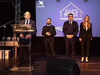Gala Przyjaciele Schroniska na Paluchu  Warszawa, 18 stycznia 2018 r. Okęcka Sala Widowiskowa. Gala "Przyjaciele Schroniska na Paluchu". : schronisko na paluchu, przyjaciele schroniska na paluchu, okęcka sala widowiskowa, maciej orłoś, henryk strzelczyk, kasia moś, tvp 3 warszawa, carrefour, kocie sprawy, dog & sport, cztery łapy