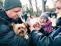 Adoptuj Warszawiaka  Warszawa, Park Skaryszewski, 24 lutego 2019 r. Wydarzenie promujące wśród mieszkańców Warszawy adopcję bezdomnych zwierząt. : na paluchu, adoptuj warszawiaka, bezdomne zwierzęta, park skaryszewski, schonisko dla zwierząt.