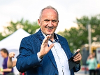 Warszawski Dzień Zwierząt 2019  Warszawa, 18 maja 2019 r. Multimedialny Park Fontann. Organizator - Schronisko dla Bezdomnych Zwierząt "Na Paluchu" : warszawski dzień zwierząt, park fontann, schronisko na paluchu